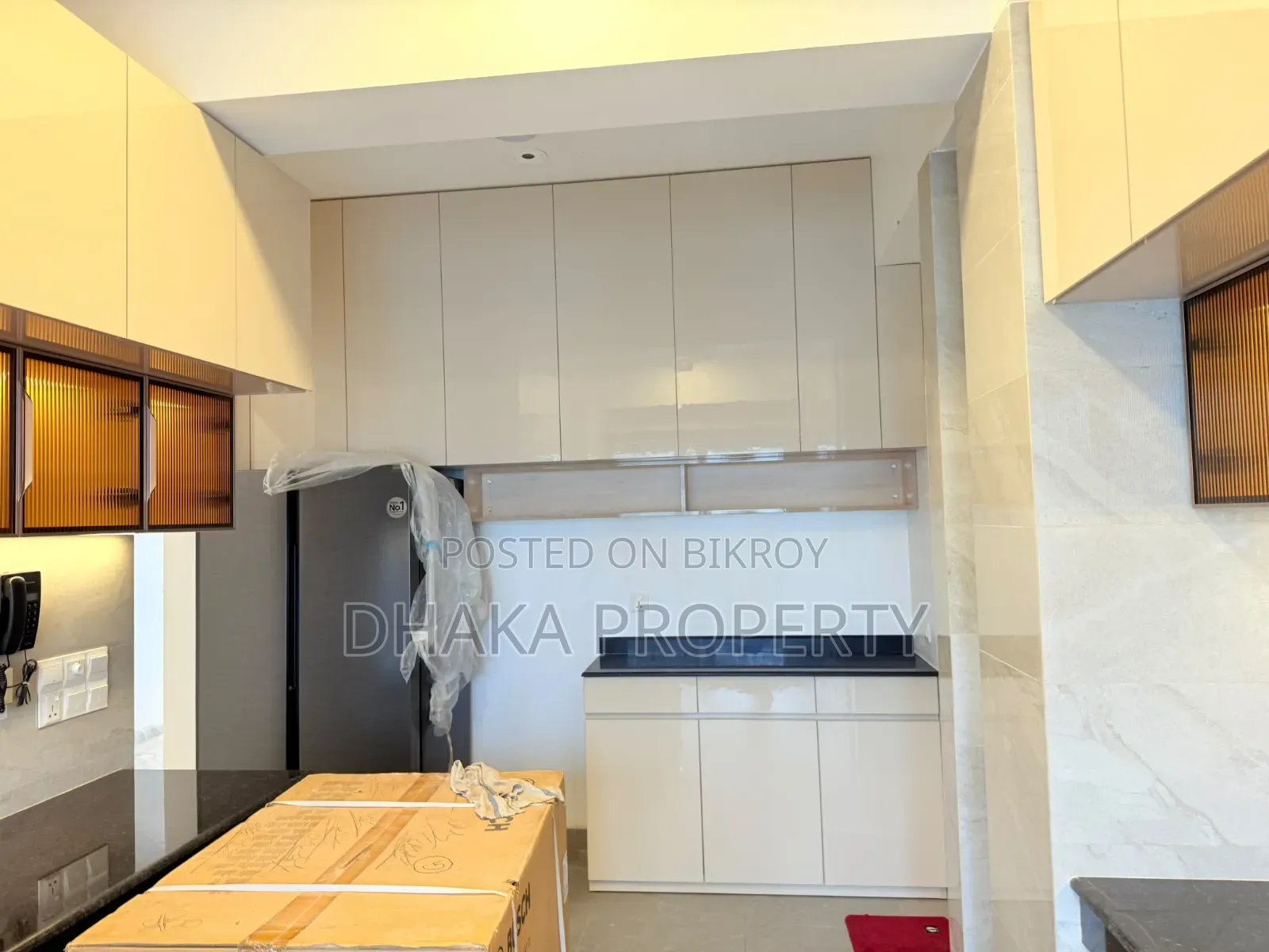 Furnished 4-Bedroom Apartment in Gulshan for rent