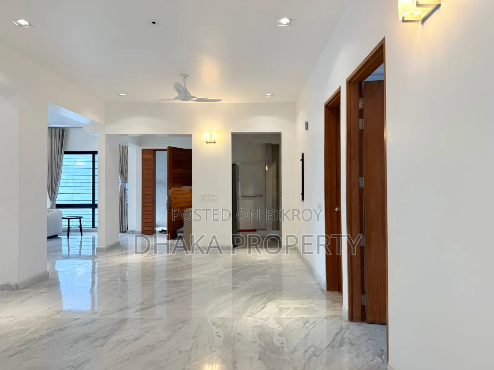 Furnished 4-Bedroom Apartment in Gulshan for rent