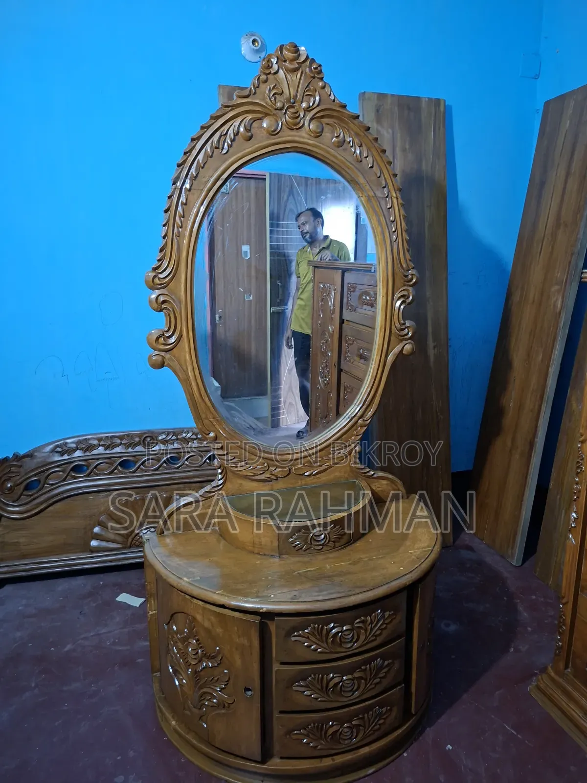 Premium Teak Wood Dressing Table for Sale