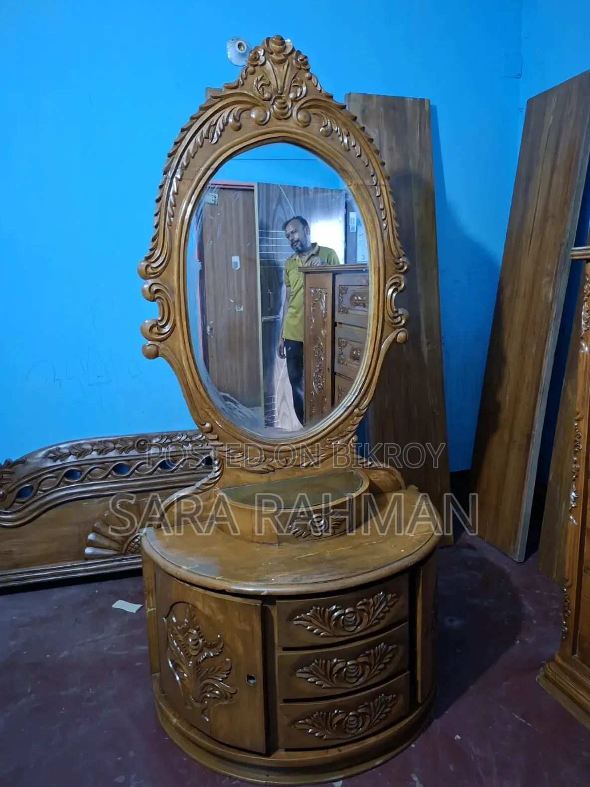 Premium Teak Wood Dressing Table for Sale