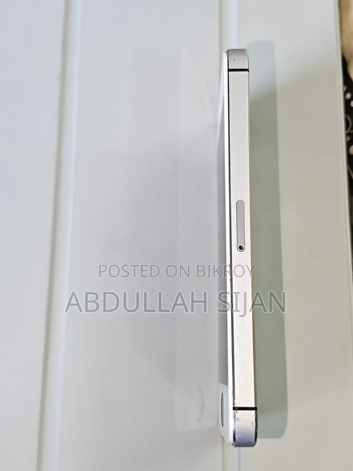 Apple iPhone 5s 32 GB Gray