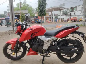 TVS Apache 160 4V 2020 Red