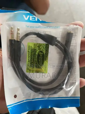 Vention Audio Splitter . Audio+Mic = Combine