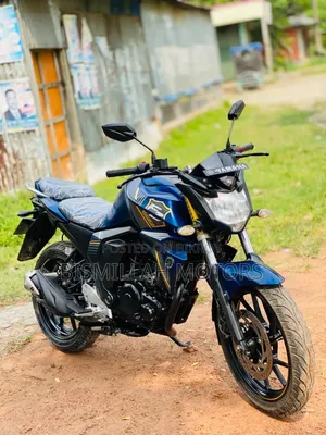 ইয়ামাহা এফজেডএস ভি২ ২০২১ ব্লু