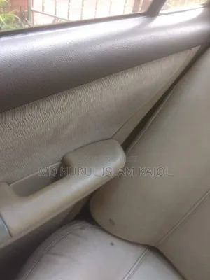 টয়োটা করোল্লা ২০০৪ বেইজ