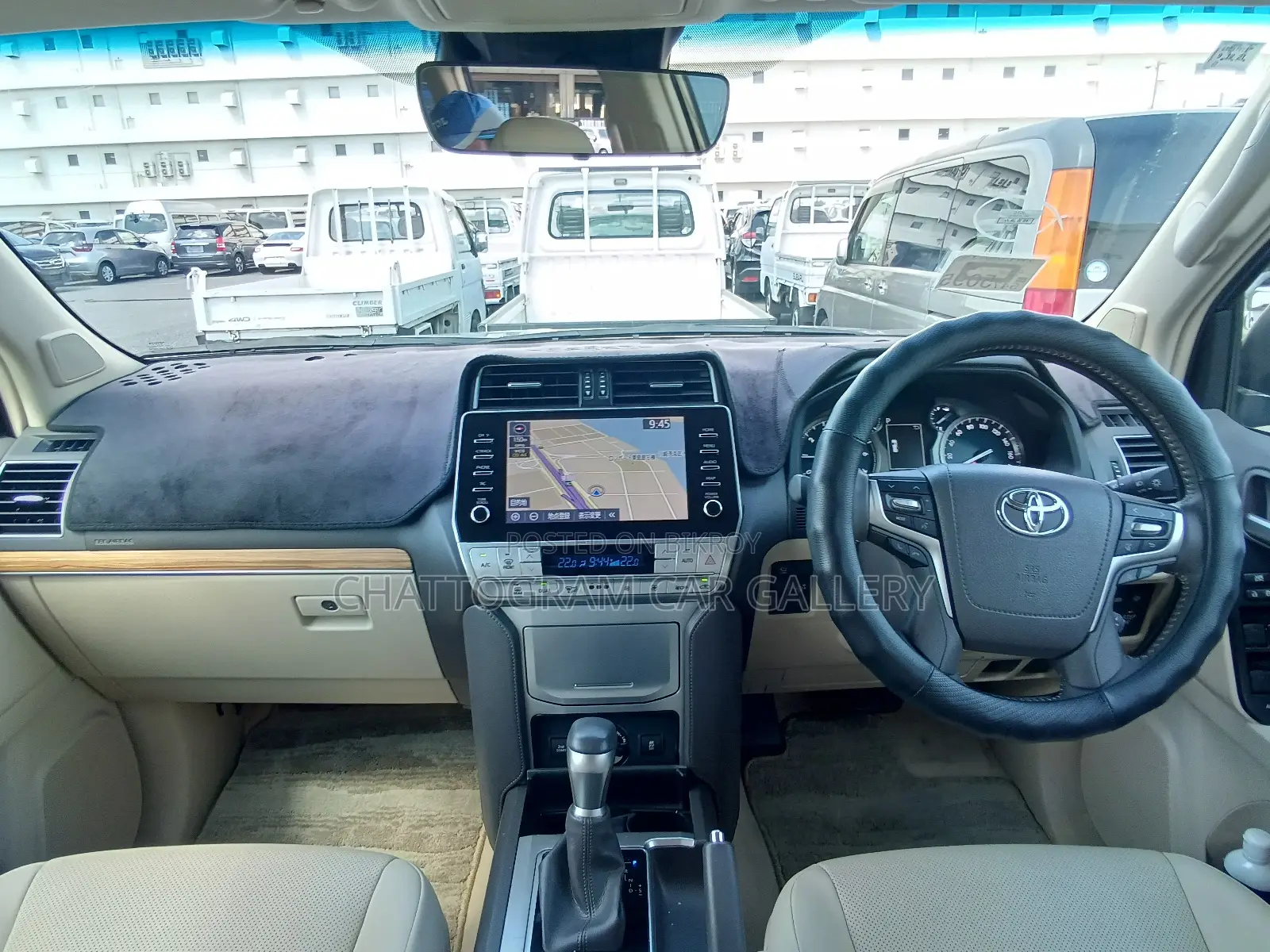 Toyota Land Cruiser Prado 2022 Black