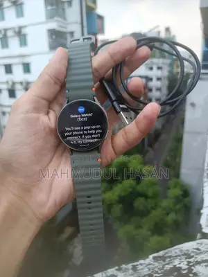 স্যামসাং গ্যালাক্সি ওয়াচ সেভেন ৪০ মিমি এসএম-এল৩০০ অরিজিনাল