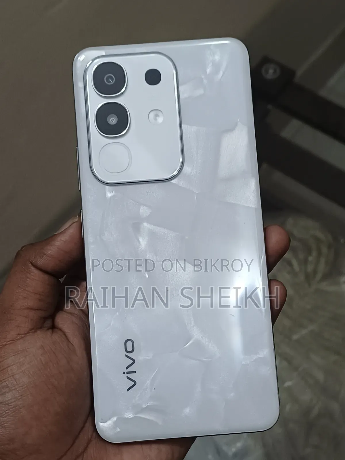 ভিভো ওয়াই২৯ ১২৮ জিবি হোয়াইট