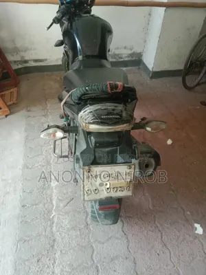 Honda CB 2016 Black