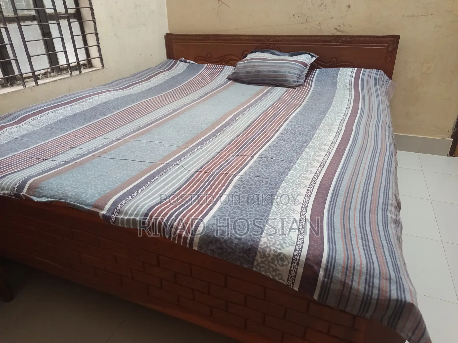 A wardrobe and a bed will be sold.