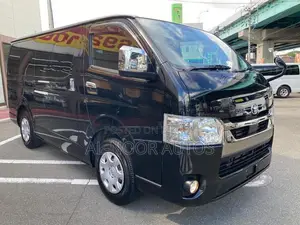 Toyota HiAce 2021 Black