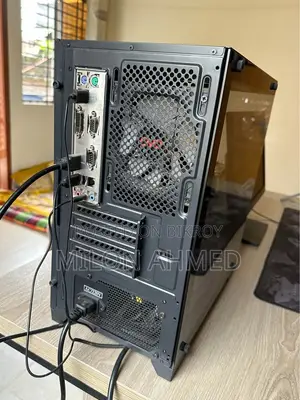 Desktop Computer Dell Alienware Area-51 8GB Intel Core i5 HDD 128GB