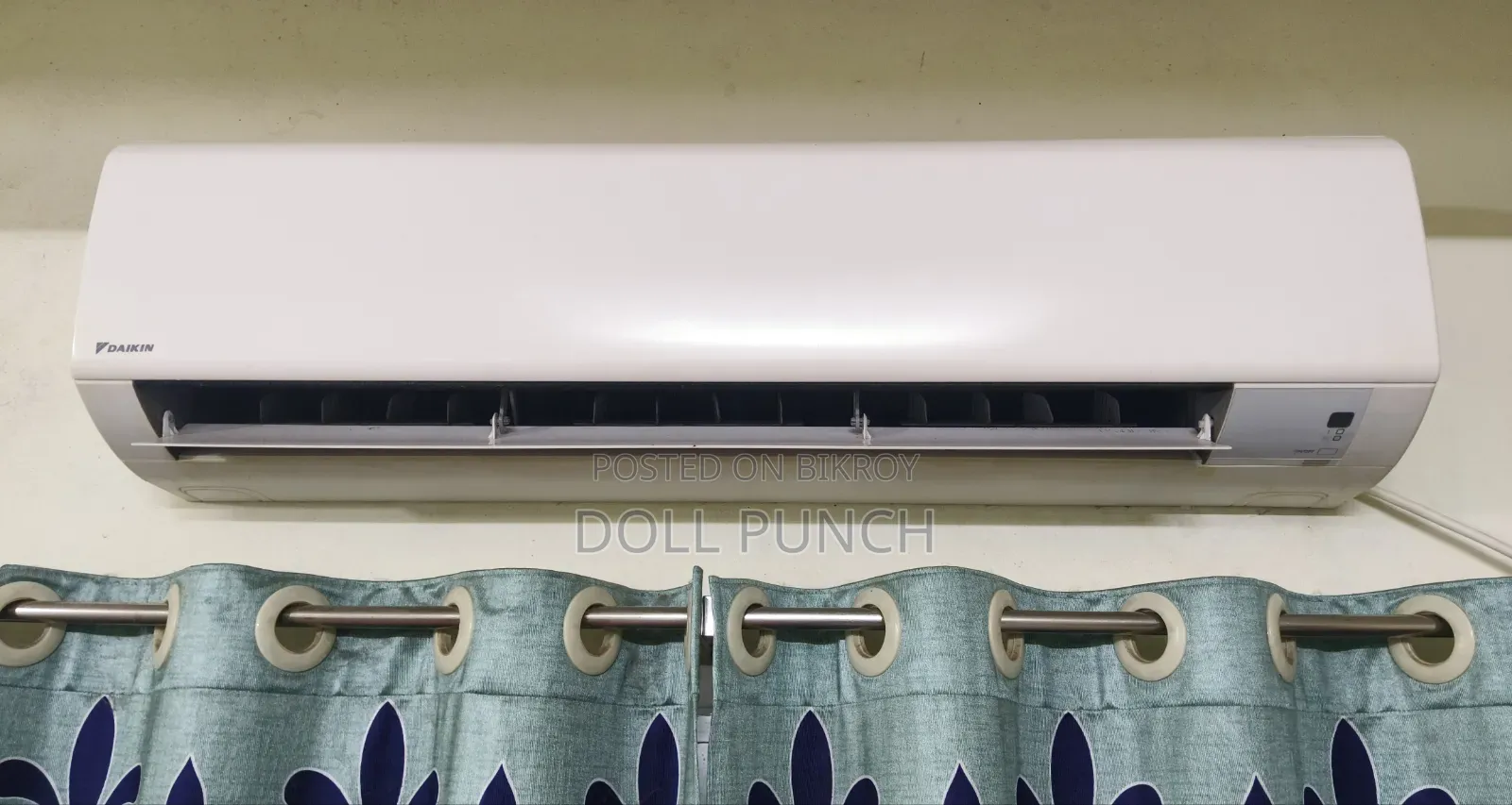 Daikin Non Inverter AC