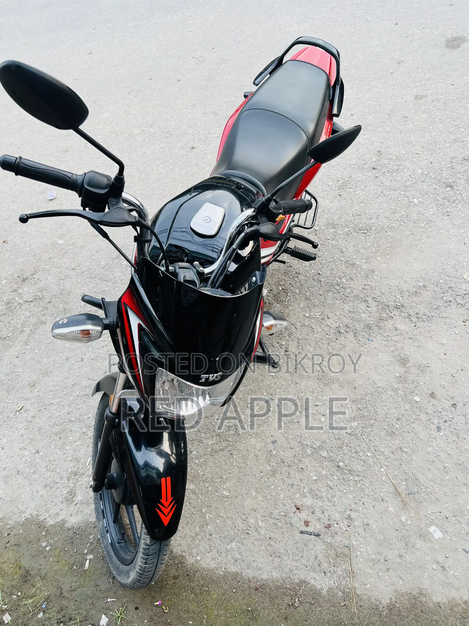 টিভিএস মেট্রো প্লাস ২০২৪ রেড