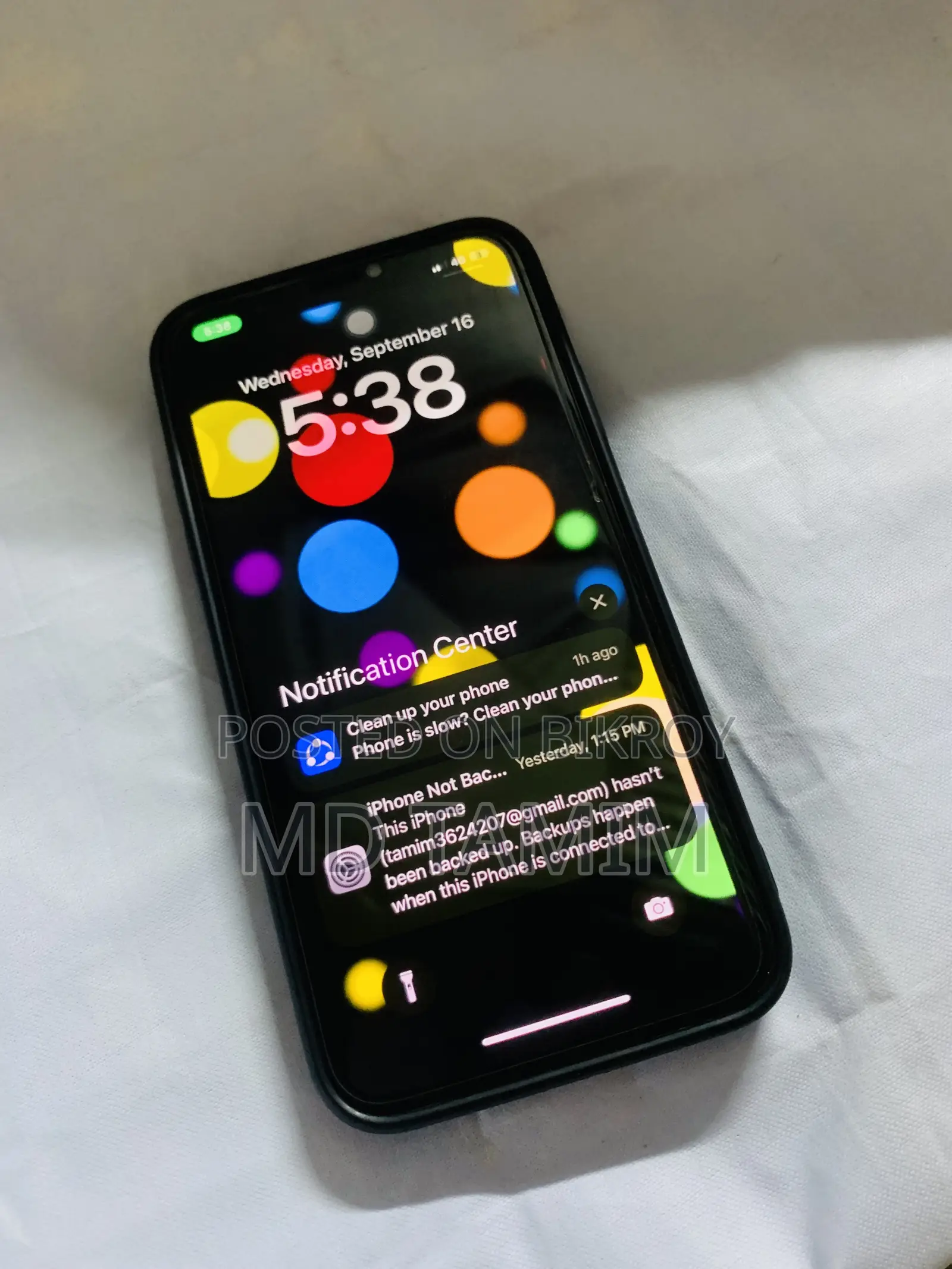 Apple iPhone X 64 GB White