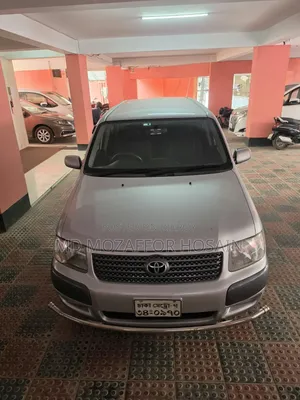 Toyota Succeed 2012 Silver