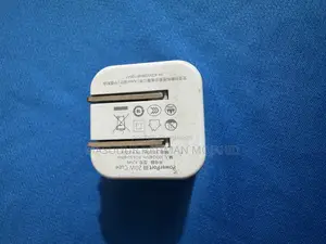Anker 20 Watt Fast Adapter