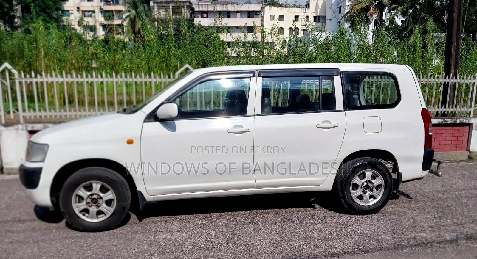 Toyota Probox 2003 White