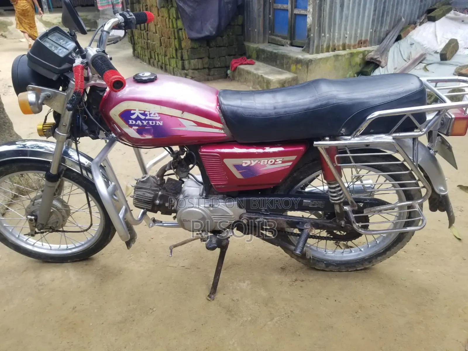 Dayang DY100-A 2010 Red