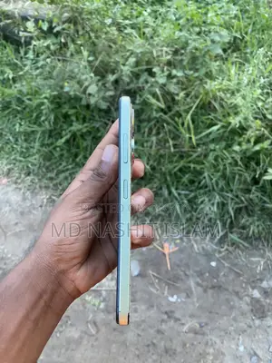 Symphony Helio30 128 GB Blue