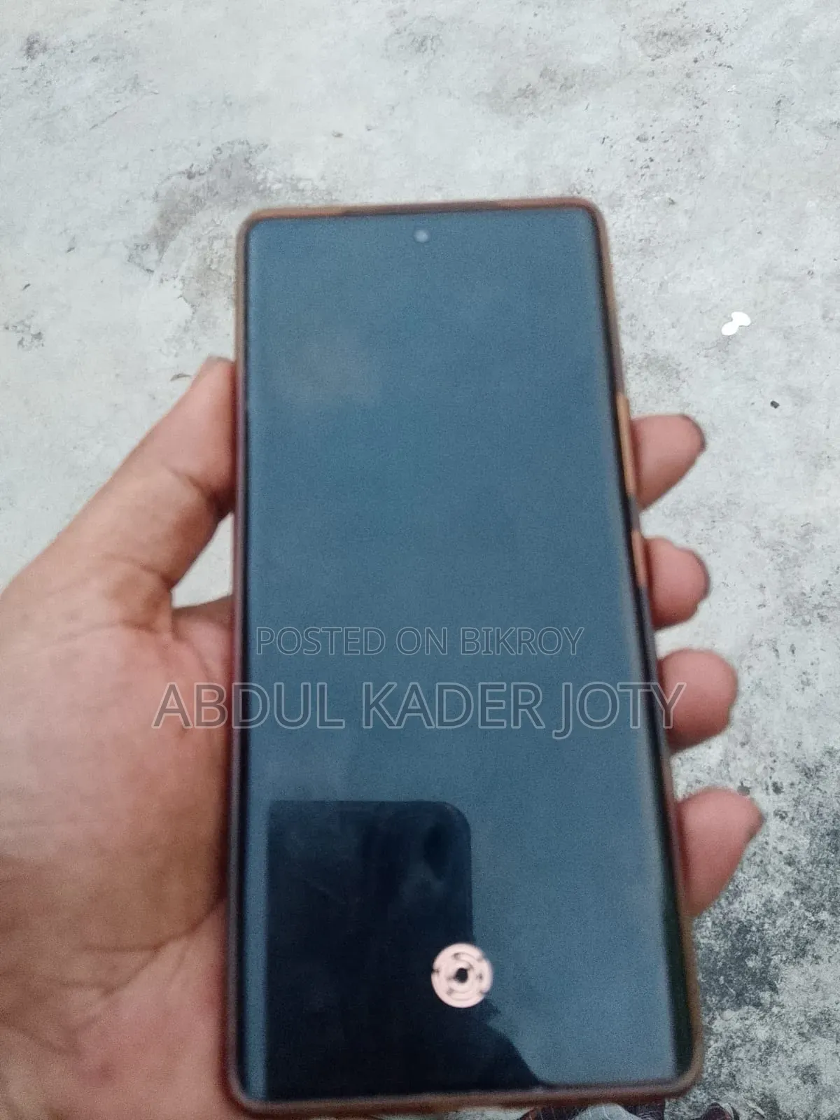 Tecno Pova Curve 256 GB Silver