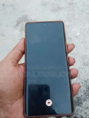 Tecno Pova Curve 256 GB Silver