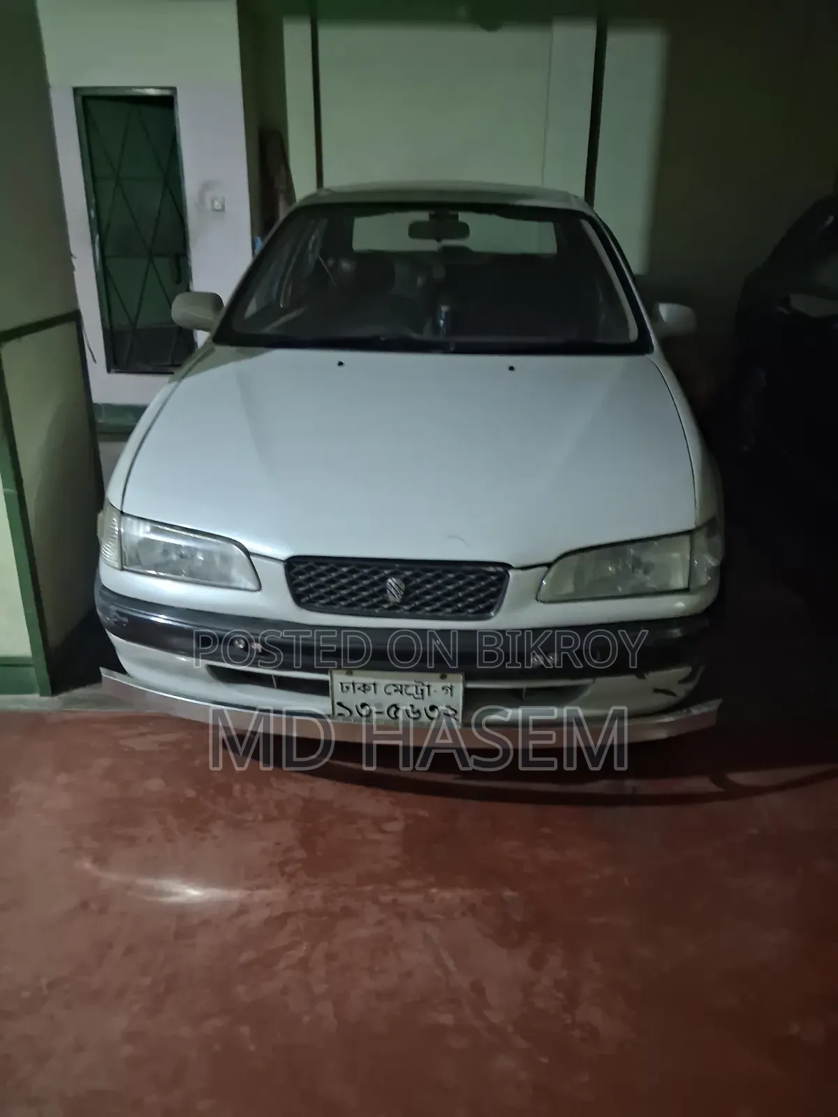 Toyota Corolla Sedan 1997 White