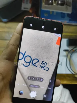 Motorola Edge 50 Neo 256 GB Red