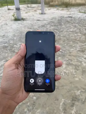 Apple iPhone XS 64 GB Black