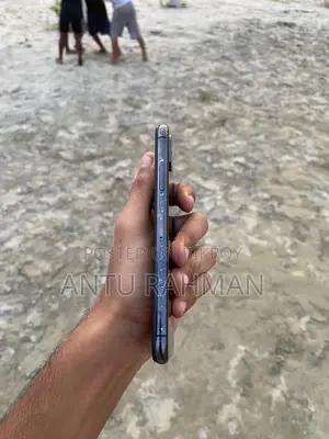 Apple iPhone XS 64 GB Black