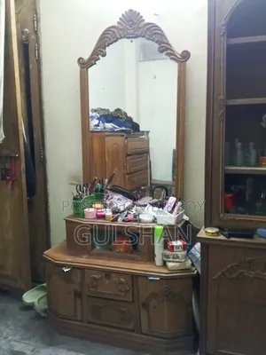 Dressing table, mirror is completely fresh and you will not find any scratches.