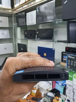 Desktop Computer Dell Optiplex 3090 16GB Intel Core i3 SSD 256GB