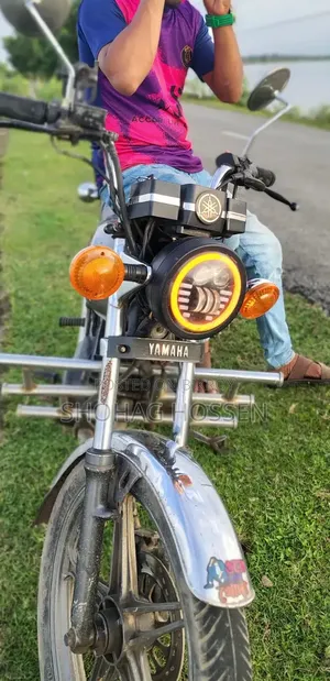 Yamaha 2010 Silver