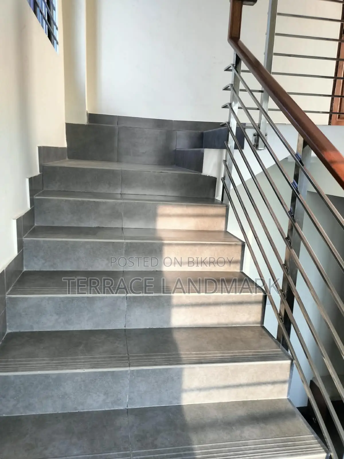 19-Bedroom House in Bashundhara for Sale