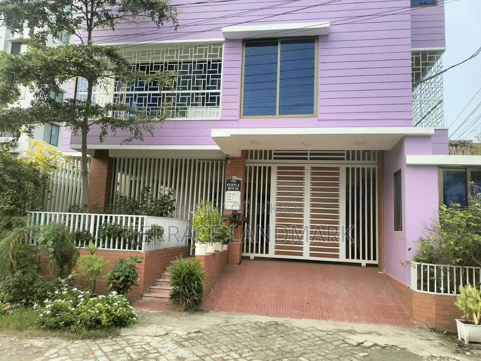 19-Bedroom House in Bashundhara for Sale