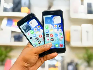 Apple iPhone SE (2022) 64 GB
