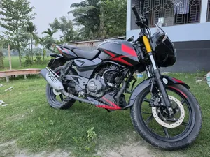 বাজাজ পালসার ১৫০ ২০২১ ব্ল্যাক