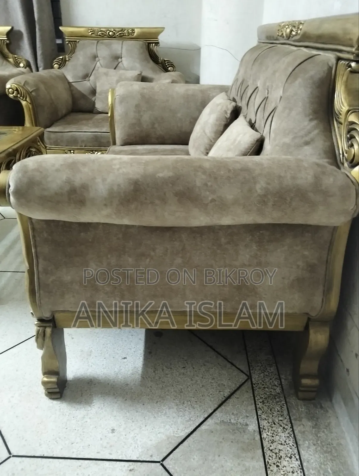 Original Shegun Wooden Sofa Set With Table