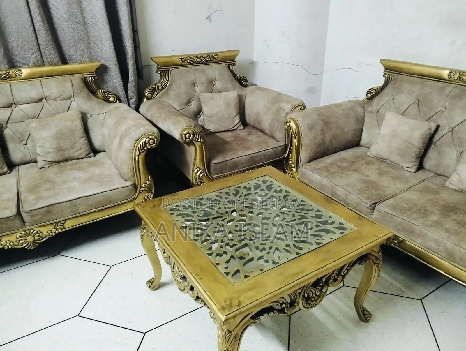 Original Shegun Wooden Sofa Set With Table
