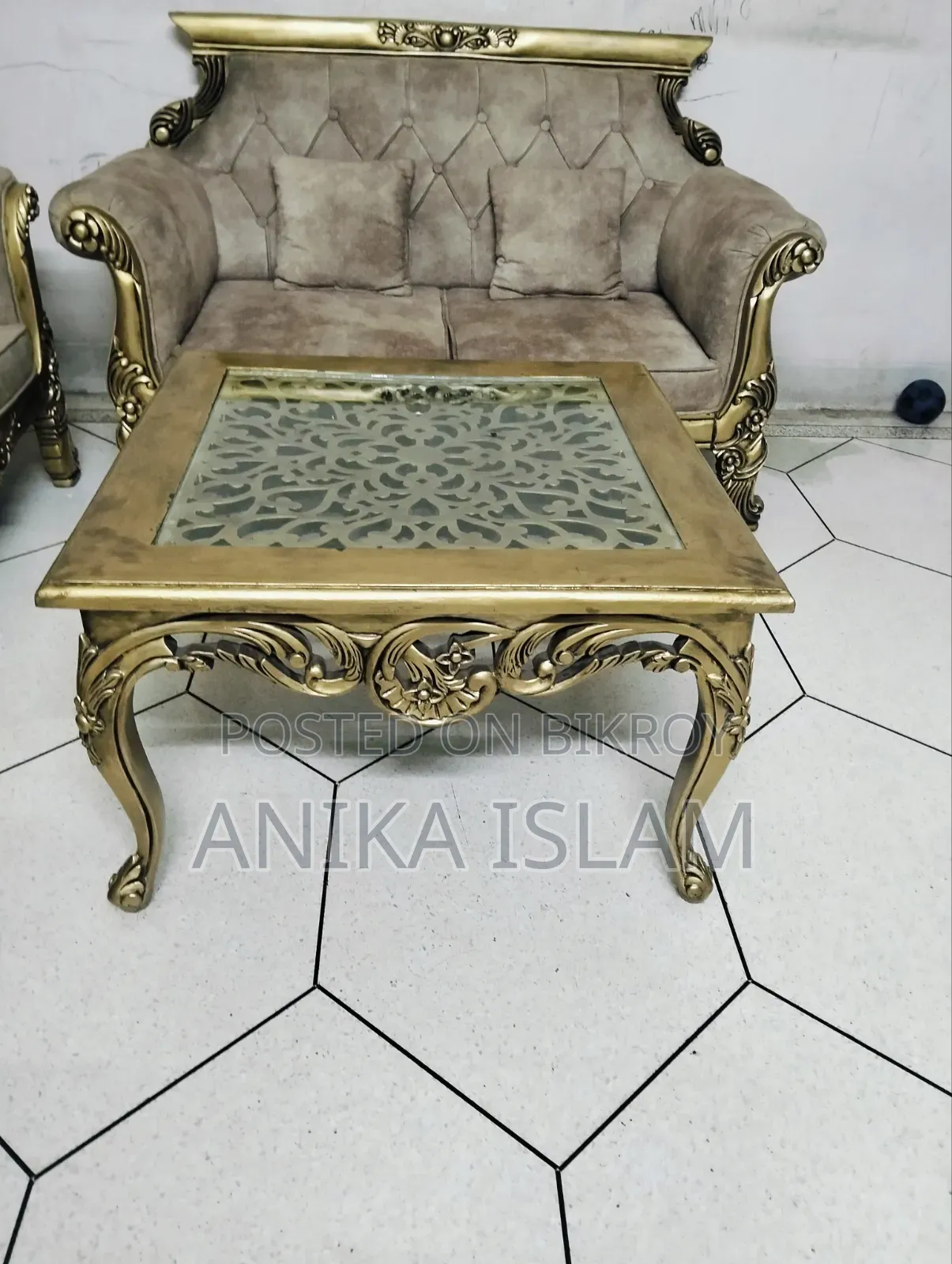 Original Shegun Wooden Sofa Set With Table