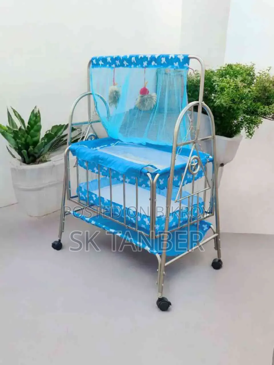 7072 Premium SS Baby Cradle