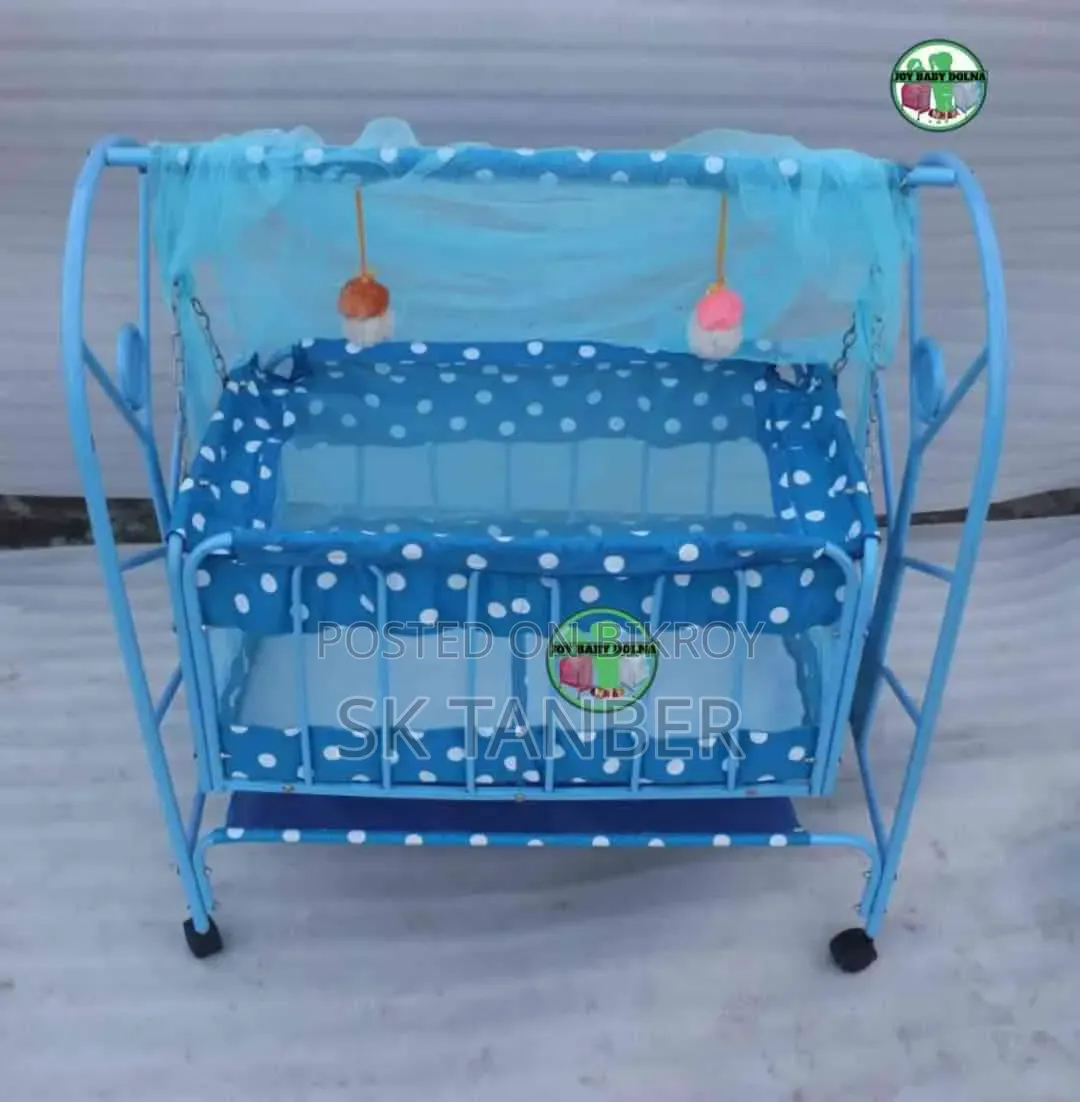 122 MS Premium Baby Cradle