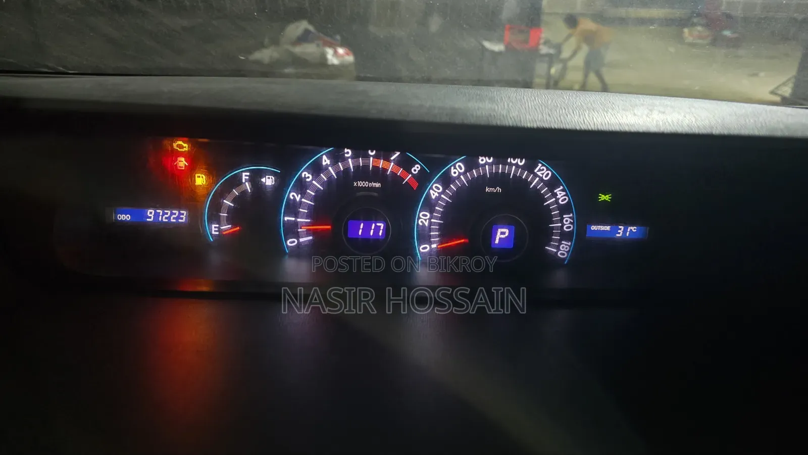 Toyota Noah 2.0 143hp AWD (8 Seater) 2009 White