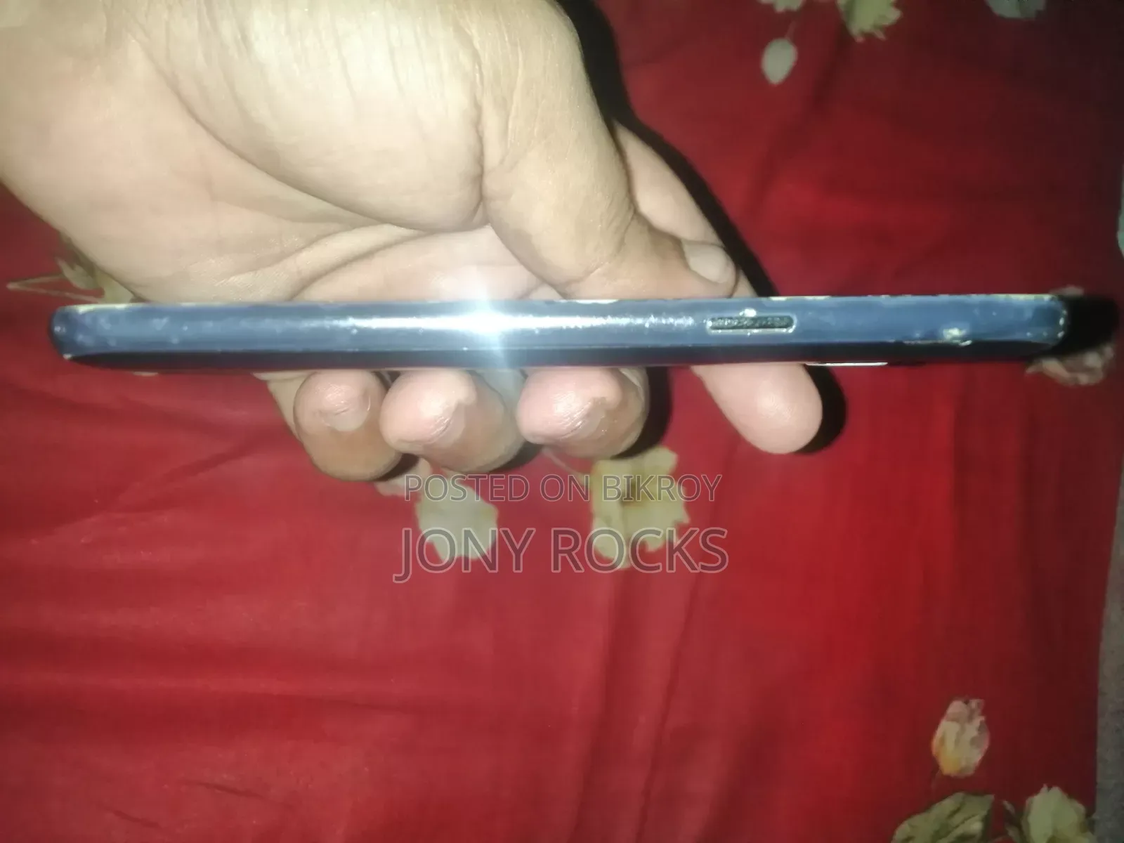 স্যামসাং গ্যালাক্সি জে২ ৮ জিবি ব্ল্যাক