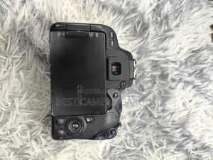 Canon 200D Only Body