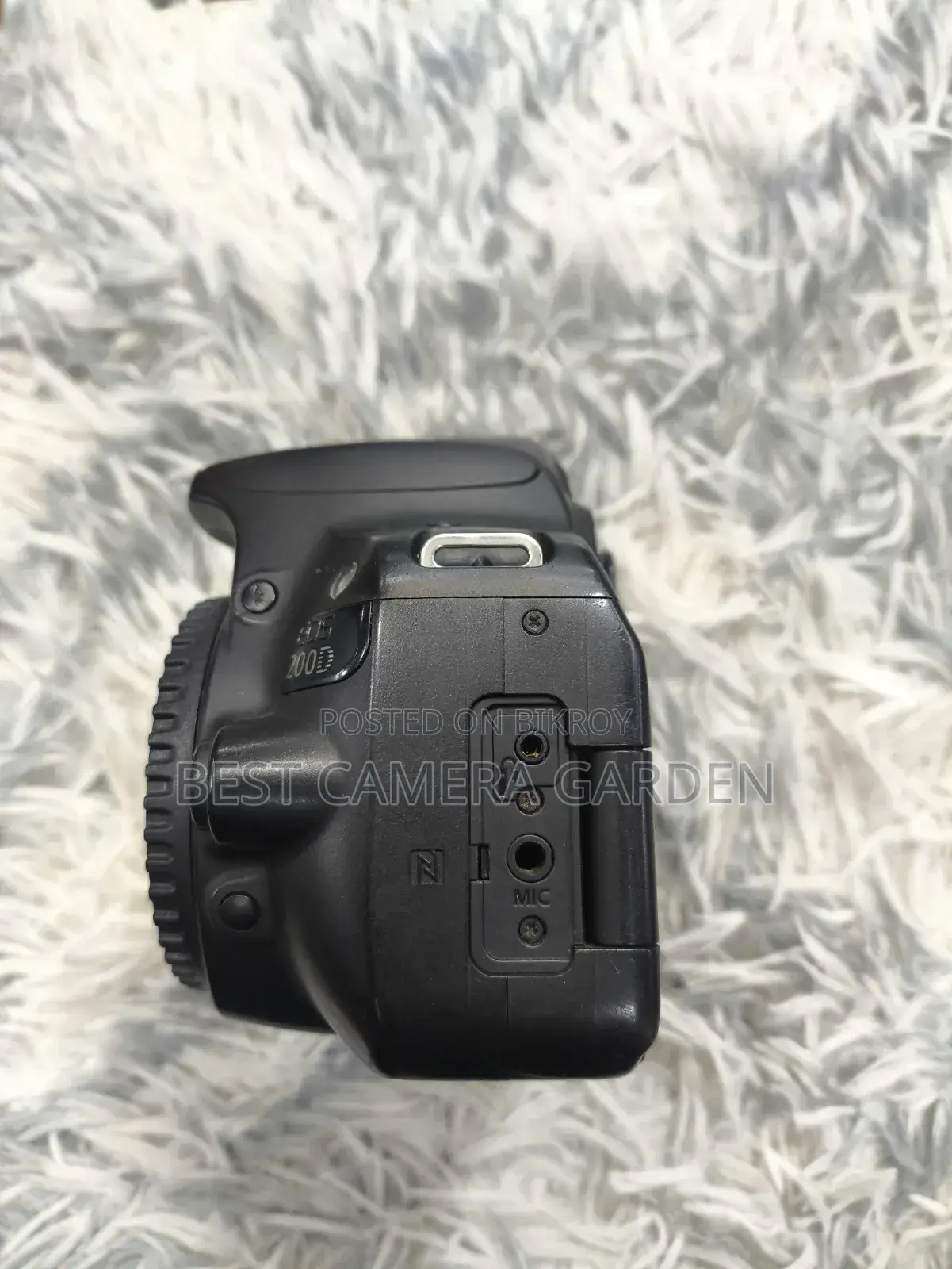 Canon 200D Only Body