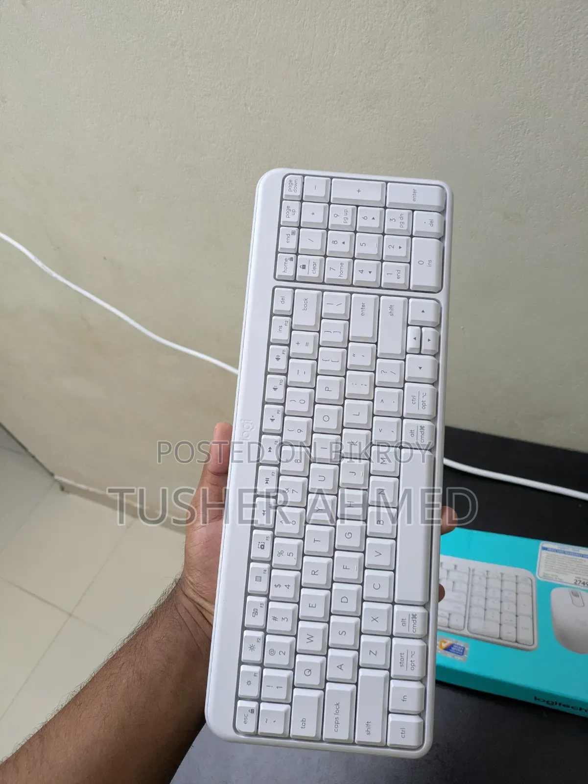 Logitech MK250 Wireless Keyboard Mouse Combo