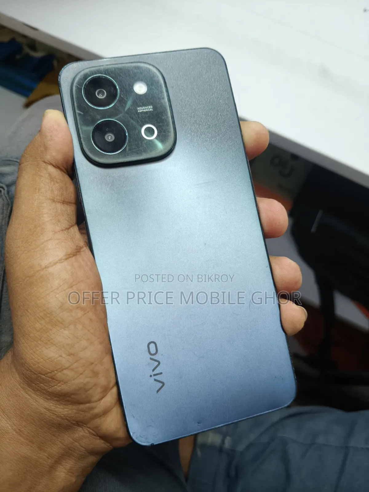 Vivo Y28 128 GB Blue