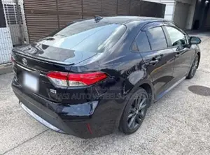 টয়োটা করোলা এল ২০২১ ব্ল্যাক