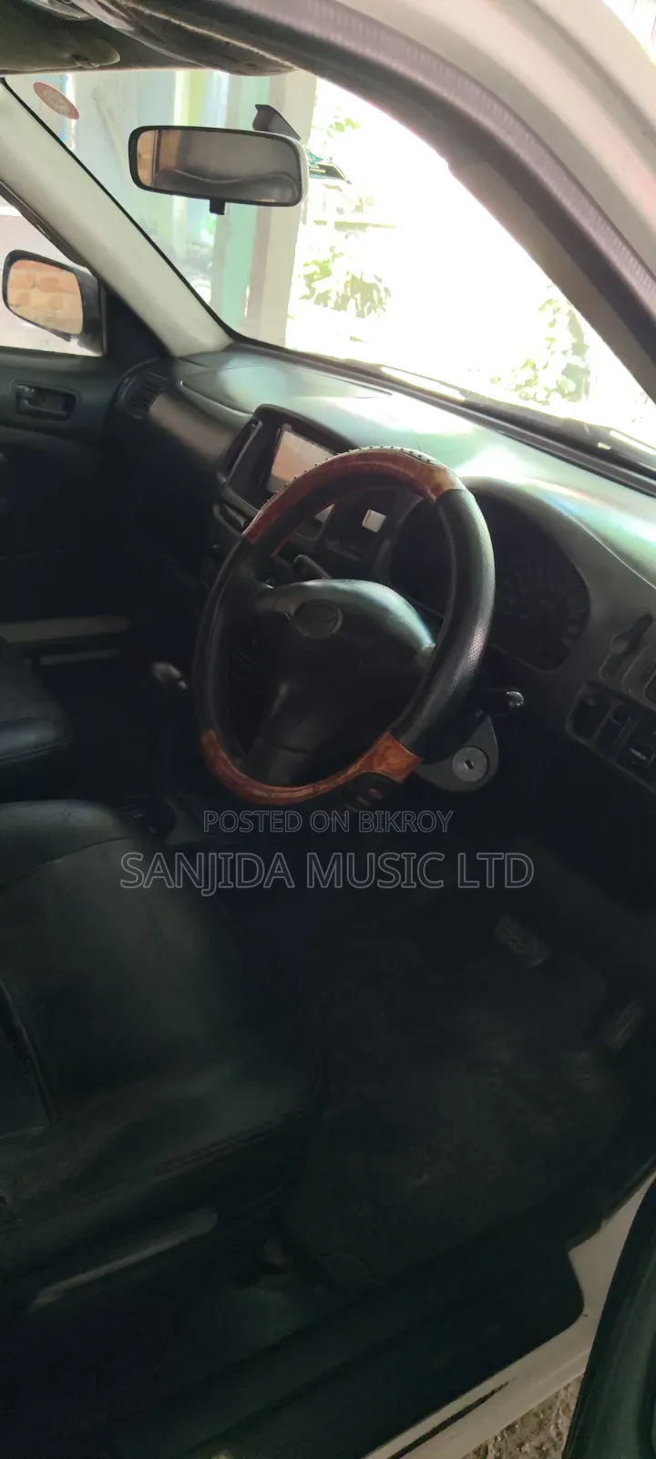 Toyota Probox 2003 White